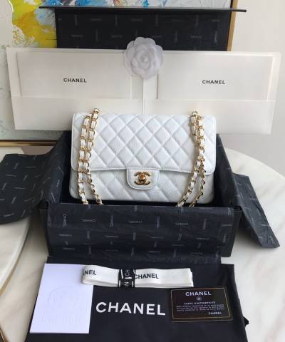 Сумка Classic Flap Bag Caviar Medium White